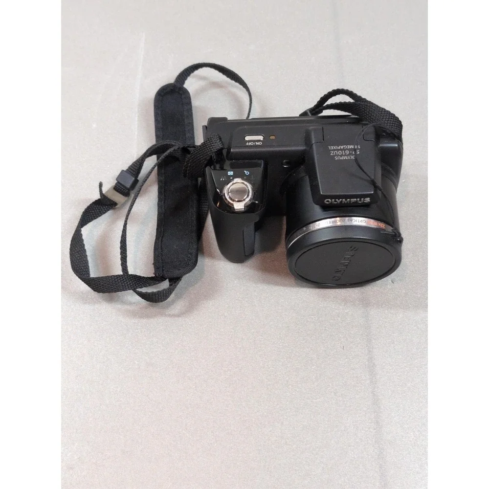 Olympus SP-610UZ 14MP Digital Camera 22x Optical Zoom Black Bundle HD Video
